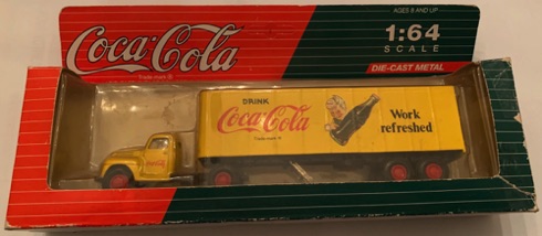 10160-1 € 32,50 coca cola delivery truck afb up boy geheel ijzer ca 20 cm.jpeg